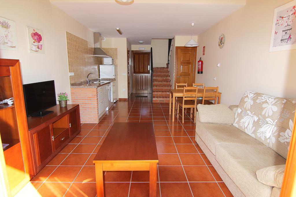 Apartamentos Rurales Senda Costera Hontoria Chambre photo