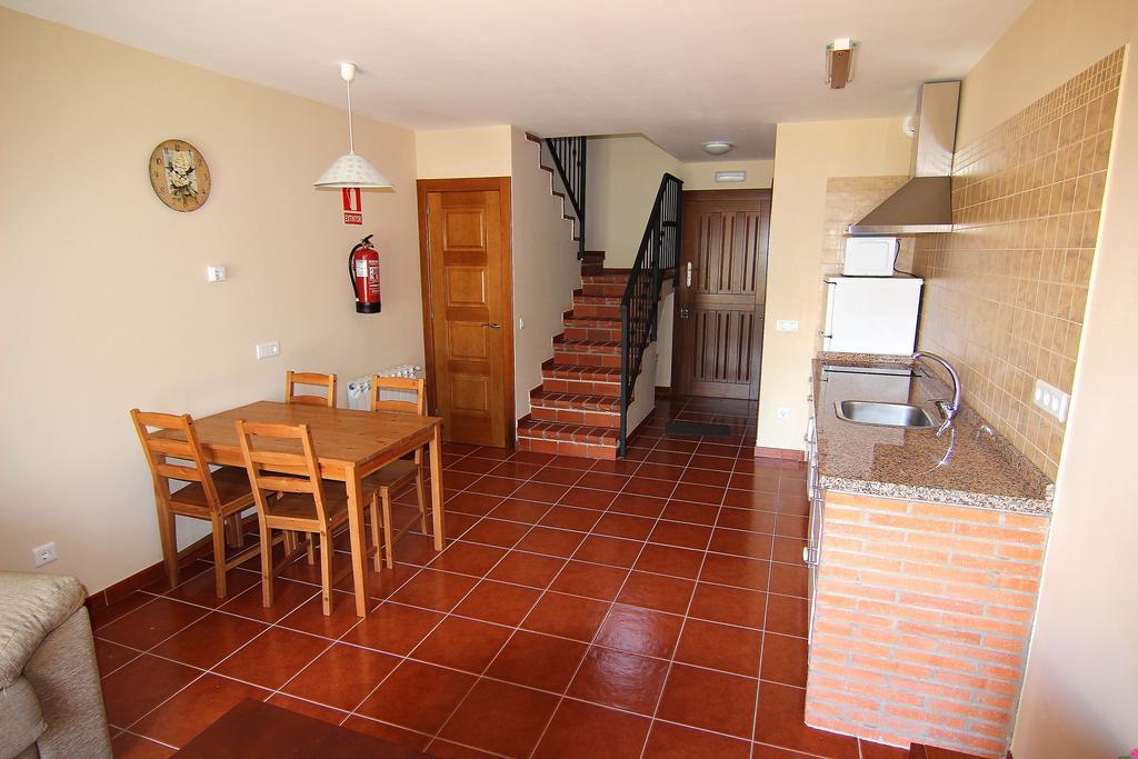 Apartamentos Rurales Senda Costera Hontoria Extérieur photo