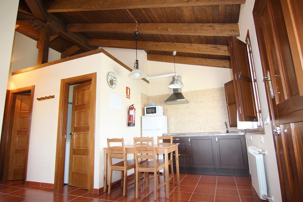Apartamentos Rurales Senda Costera Hontoria Chambre photo