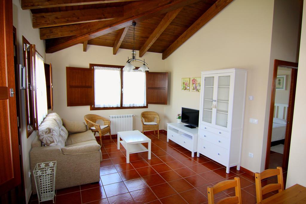 Apartamentos Rurales Senda Costera Hontoria Chambre photo