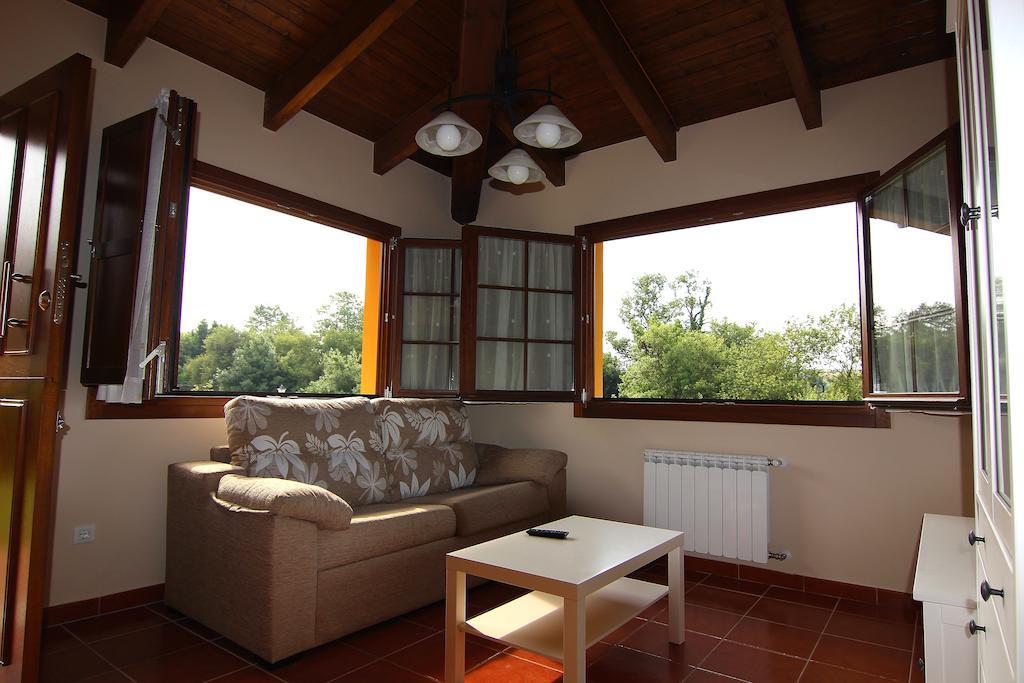 Apartamentos Rurales Senda Costera Hontoria Chambre photo